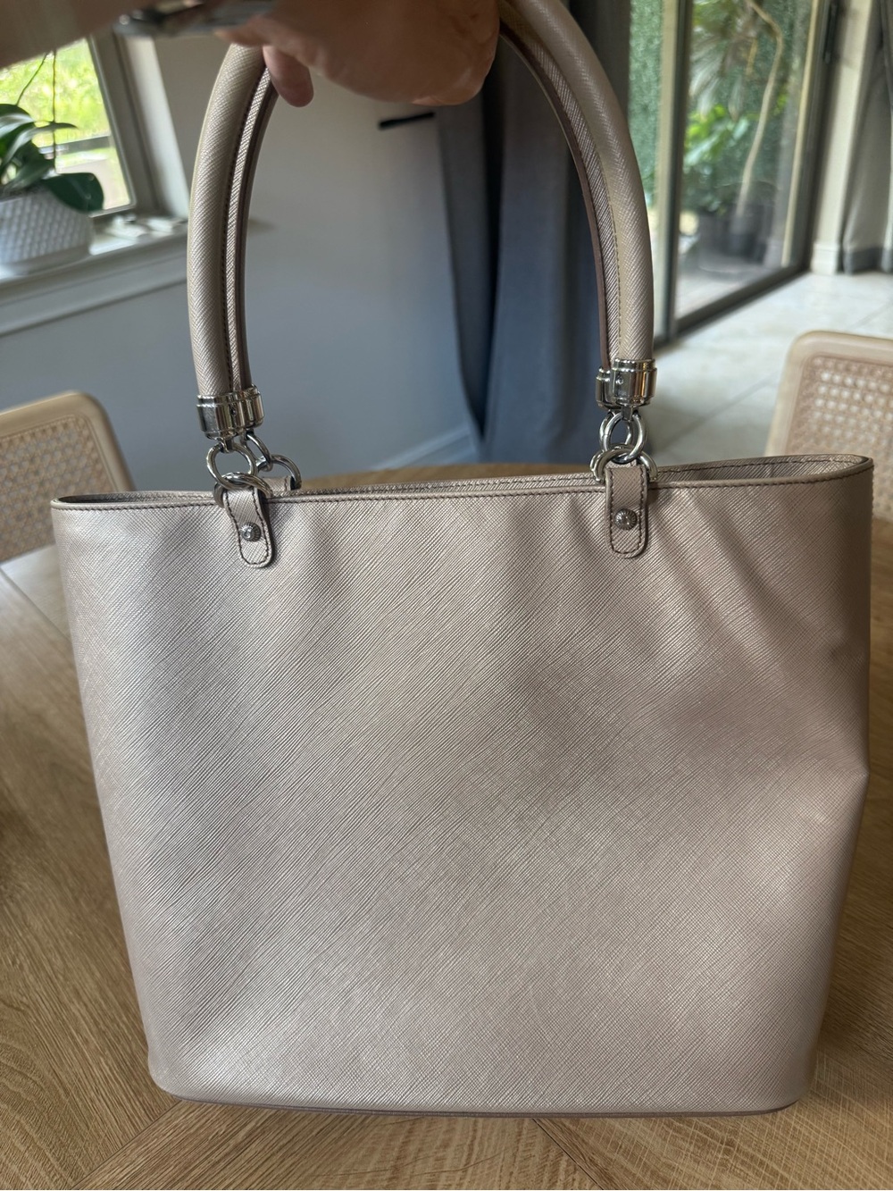 Salvatore Ferragamo grey Leather Double Handles Tote Bag - Picture 3 of 13